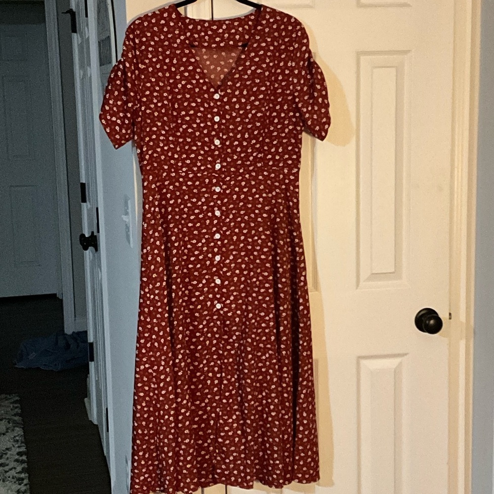 SHEIN Burgundy Floral Button Midi Dress